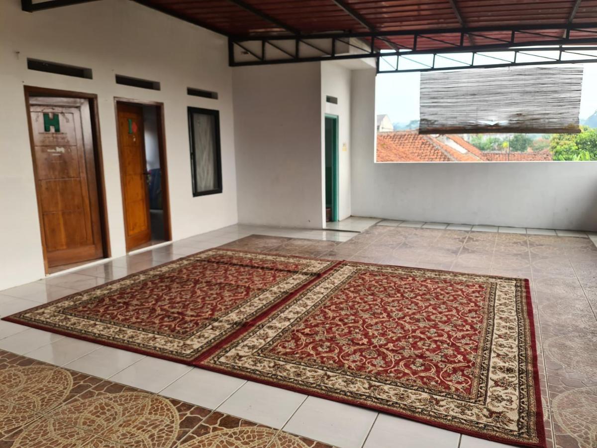 Kampung Istal Villa Pamijahan 茂物 外观 照片