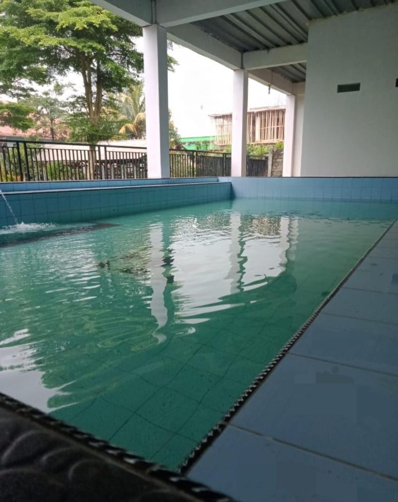 Kampung Istal Villa Pamijahan 茂物 外观 照片